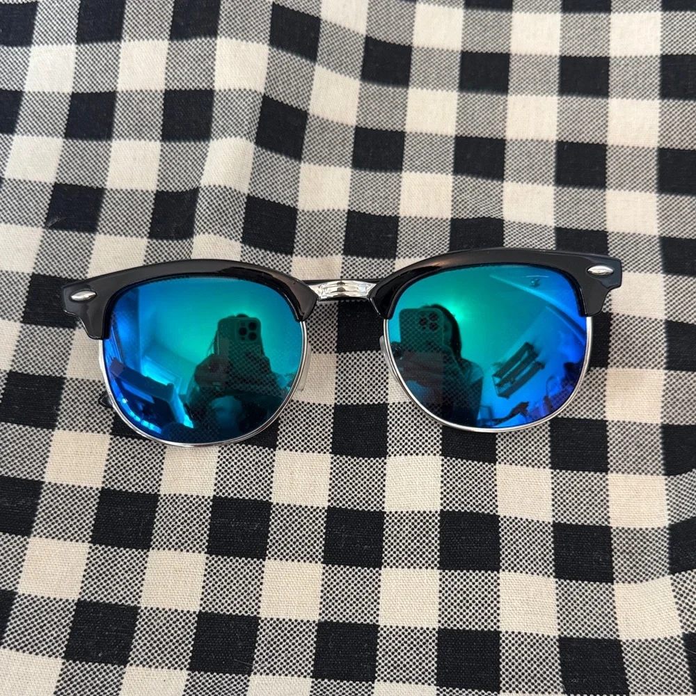 Black Sunglasses with Blue Lenses
